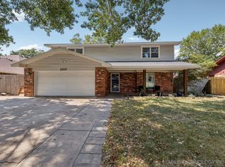 2707 S 27th St, Muskogee, OK 74401