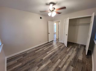 4587 Sumners Wells Rd, Memphis, TN 38118