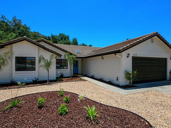 2nd image of 15628 Vista Vicente Dr