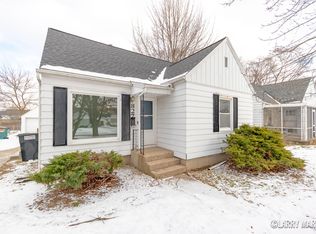 827 Blanchard St SW, Wyoming, MI 49509