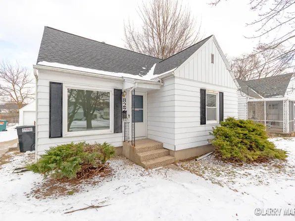 827 Blanchard St SW, Wyoming, MI 49509