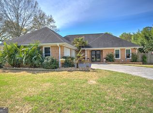 2 Lakemoore Dr NE, Rome, GA 30161