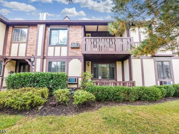 6C Avon Ct, Chatham Twp., NJ 07928