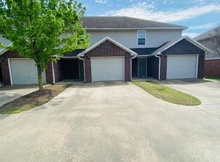 2223 W Deane St, Fayetteville, AR 72703