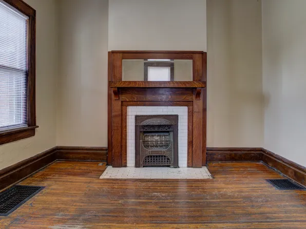 1638-1640 Indianola Ave