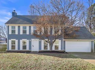 2695 Van Hersh Dr, Memphis, TN 38133