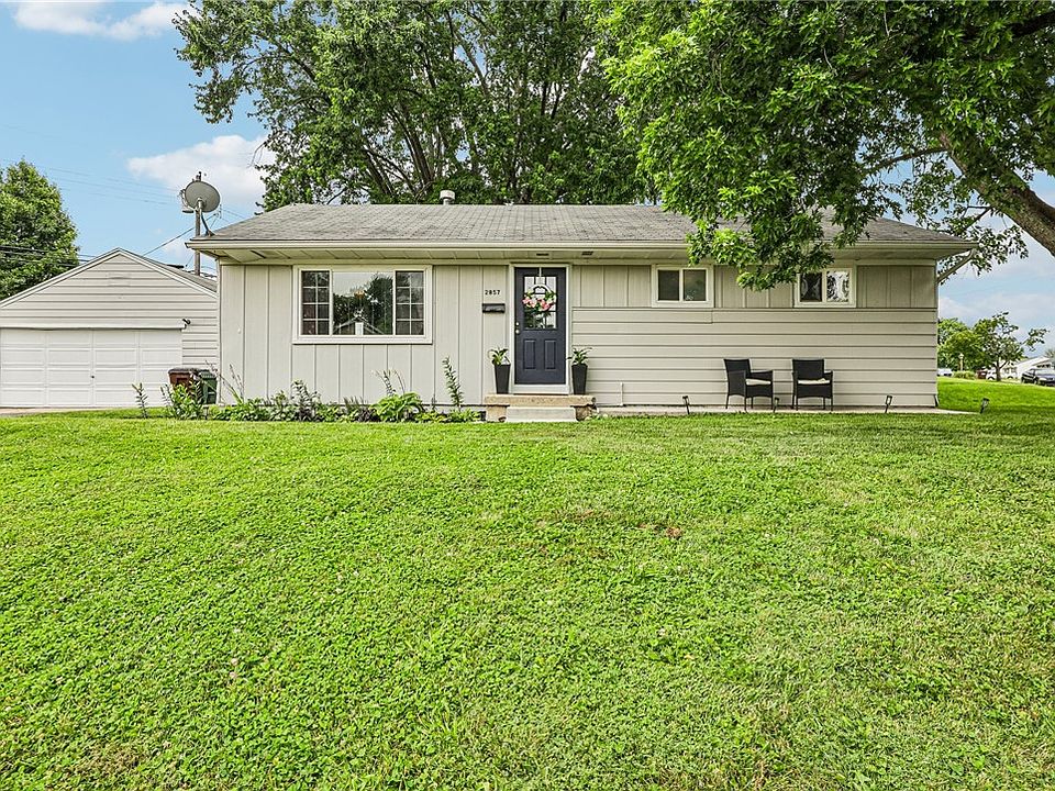 1st image of 2857 Galewood St