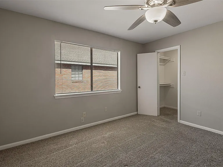 2404 Sycamore Ave #C4 — Photo 19