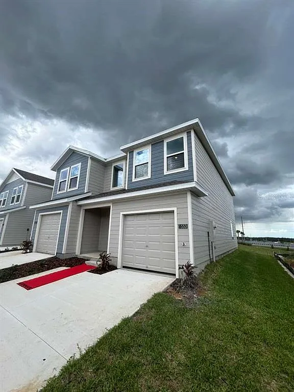3 bed, 2.0 bath, 1460 sqft, $2,100 — Photo 2