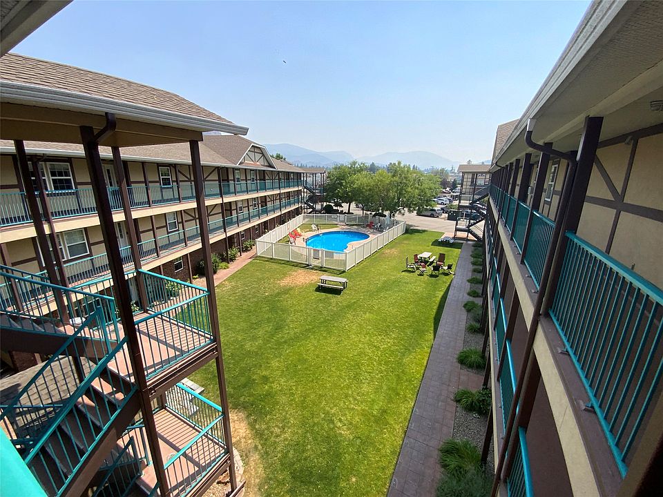 1st image of 750 Railway Ln #28