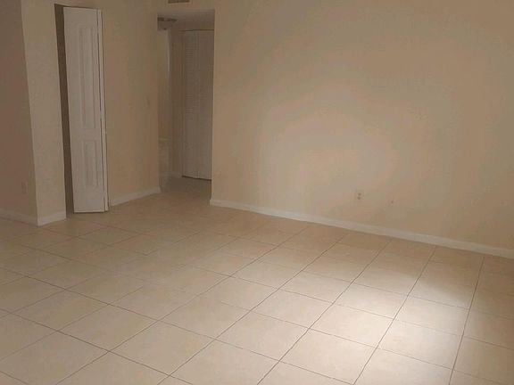 2nd image of 2606 Quad Ct APT 2