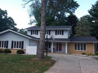 2706 Tattersall Rd, Portage, MI 49024