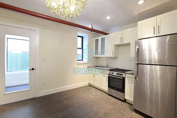 Rented by null | media 16