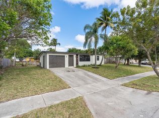 1411 NE 41st Ct, Pompano Beach, FL 33064