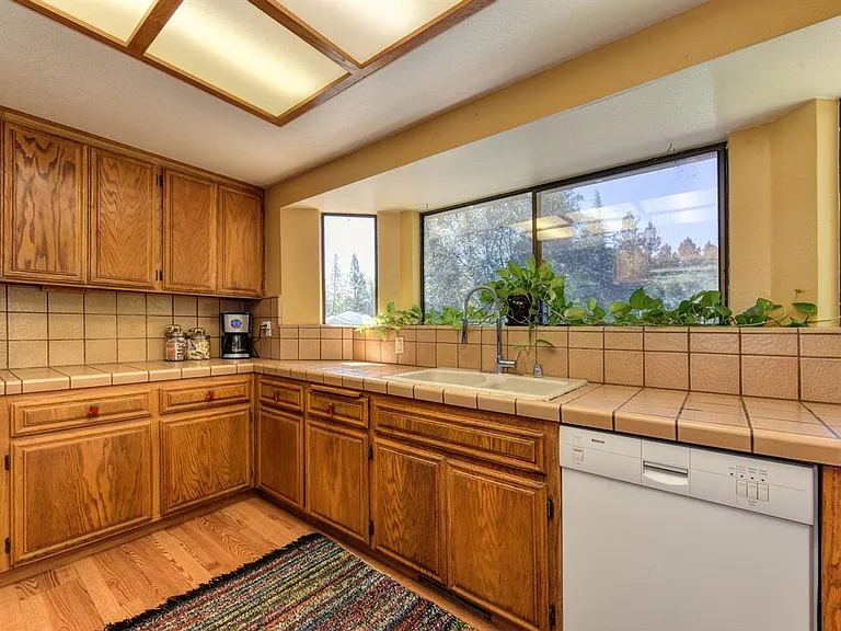 11646 Inverness Way #B — Photo 16