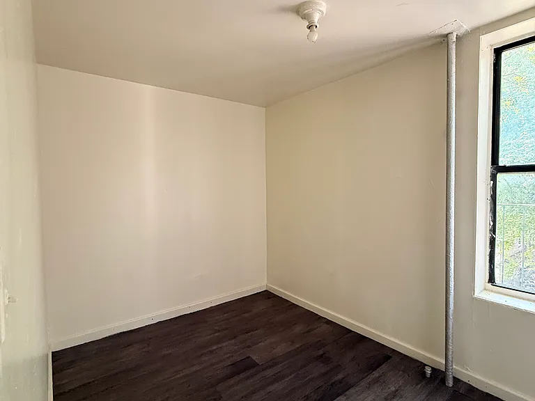 4627 Park Ave #2 — Photo 8