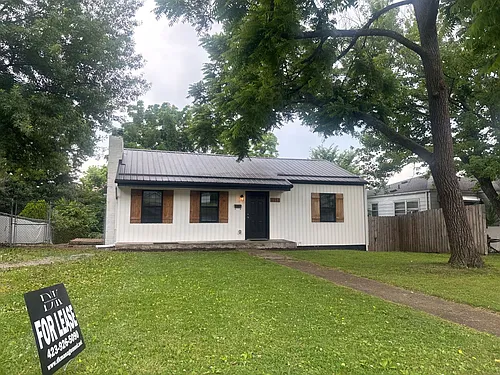 1112 E Holston Ave Photo 1