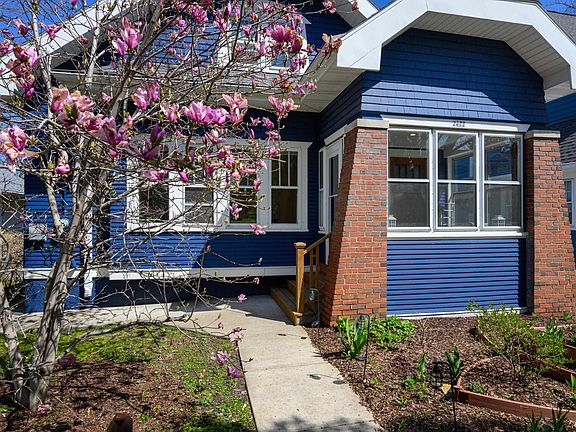 3rd image of 2422 Chamberlain Ave