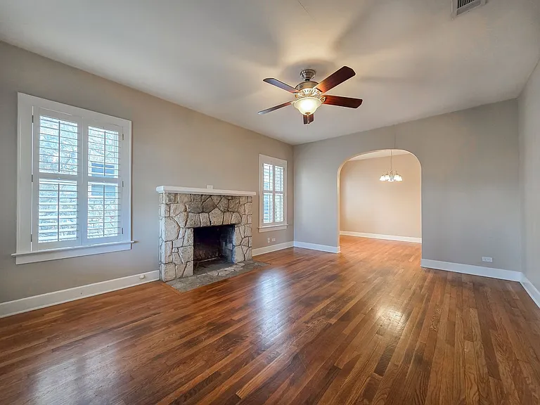 3901 Red River St — Photo 11