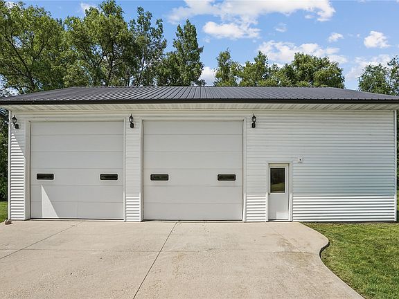 3rd image of 106 Richland Ave