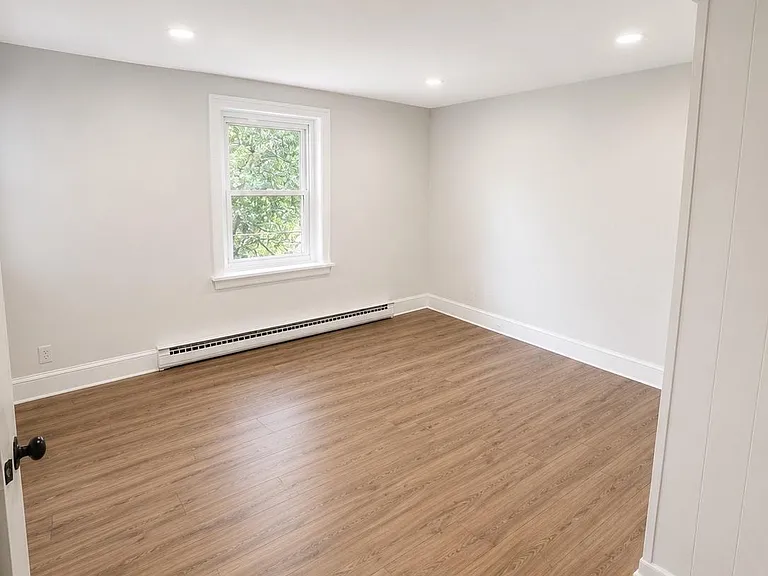 612 Bustleton Pike — Photo 39