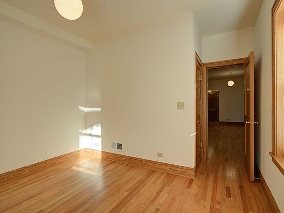 4th image of 2704 N Mildred Ave APT 2R