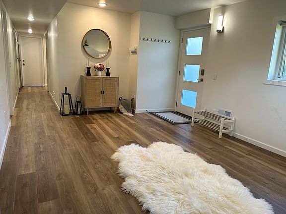 Living room and Hallway