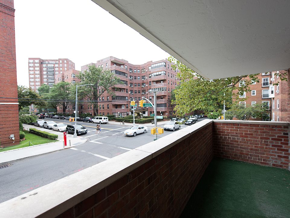 1st image of 6945 108th St APT 2H