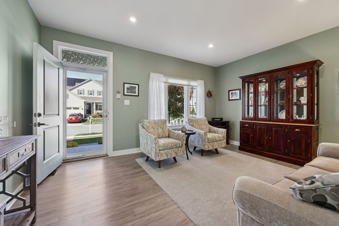 next background image