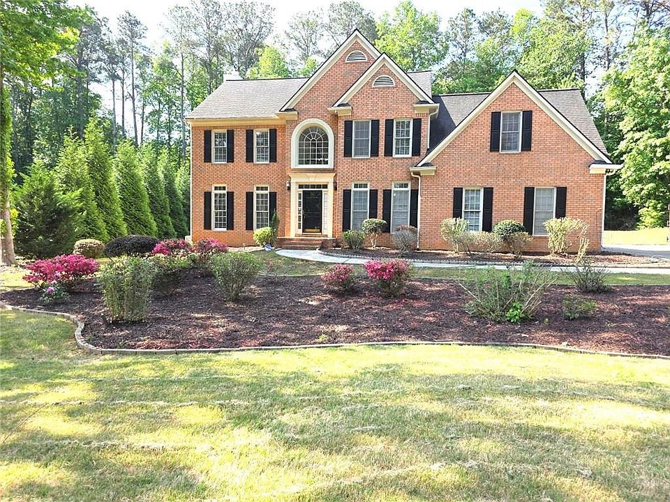 1st image of 2255 Fairwood Cir