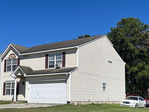 2nd image of 220 Appletree Ln