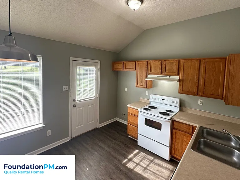 4604 Bolen Huse Rd — Photo 4