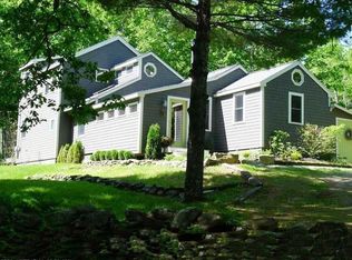226 Ludwig Rd, Hope, ME 04847