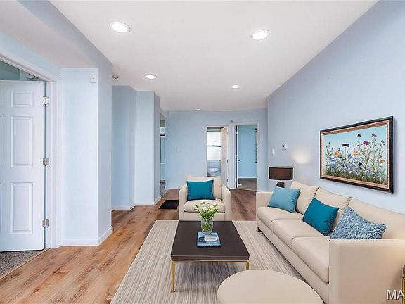 2nd image of 9715 Foster Ave