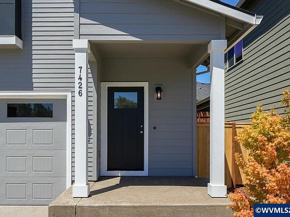 4th image of 7426 SE Berg Dr
