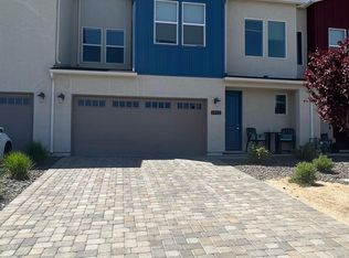 1032 Big Rock Loop, Sun Valley, NV 89433