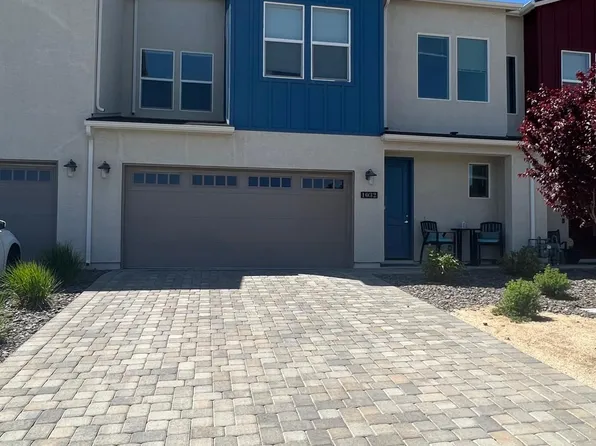 1032 Big Rock Loop, Sun Valley, NV 89433