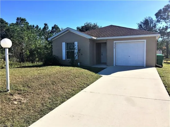 27499 Treadmill Dr, Punta Gorda, FL 33955