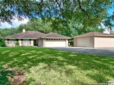 244 Deer Slayer Dr, Seguin, TX, 78155