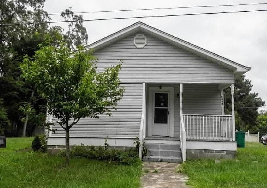 1st image of 1143 Hickory St