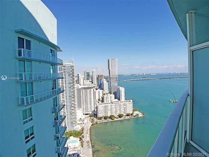 1st image of 1900 N Bayshore Dr APT 4310