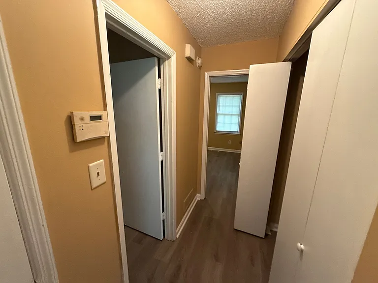 111 Fairhaven Ct — Photo 9