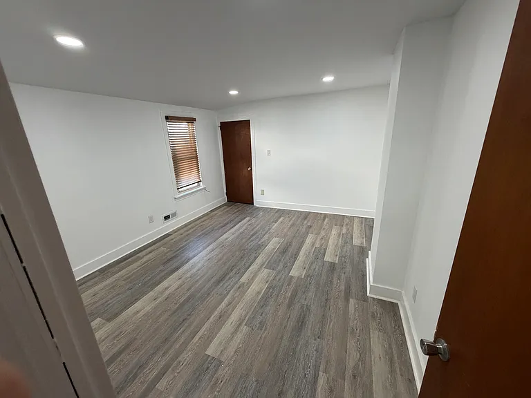 2319 Cumberland Ave #1 — Photo 7