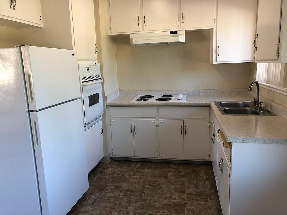 1st image of 425 Encinal Ave APT H