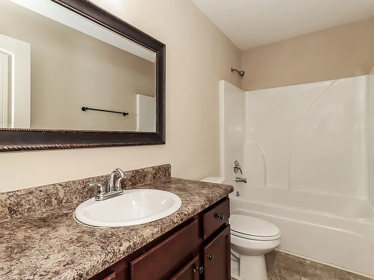 202 Comet Ct — Photo 16