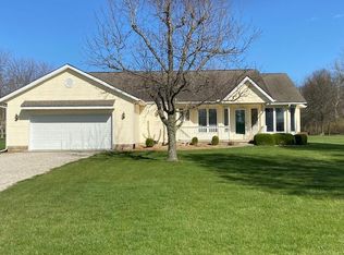 22424 Morris Leist Rd, Stoutsville, OH 43154