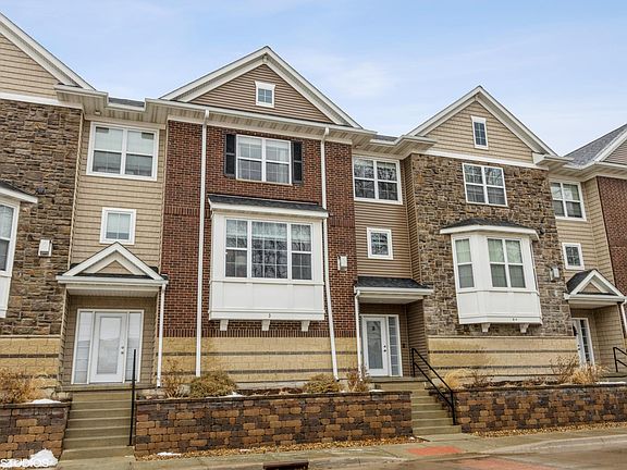 3rd image of 440 3rd Ave APT 3
