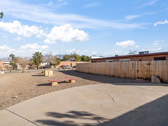 5th image of 3032 N Edith Blvd #0