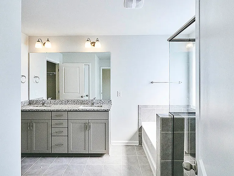 729 Andrade Dr — Photo 15