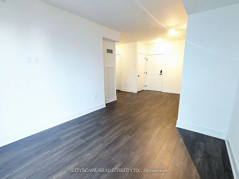 2450 Old Bronte Rd #549 — Photo 3